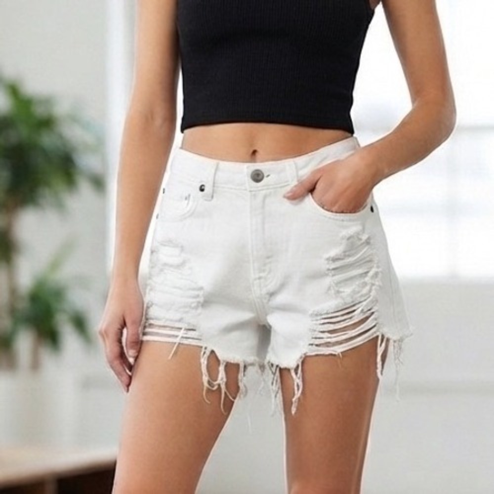 American Eagle‎ Mom Shorts White Distressed Denim High Waisted Size 00